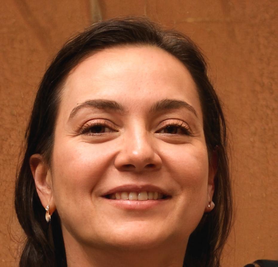 Lisa Schmidt, Finanzberaterin
